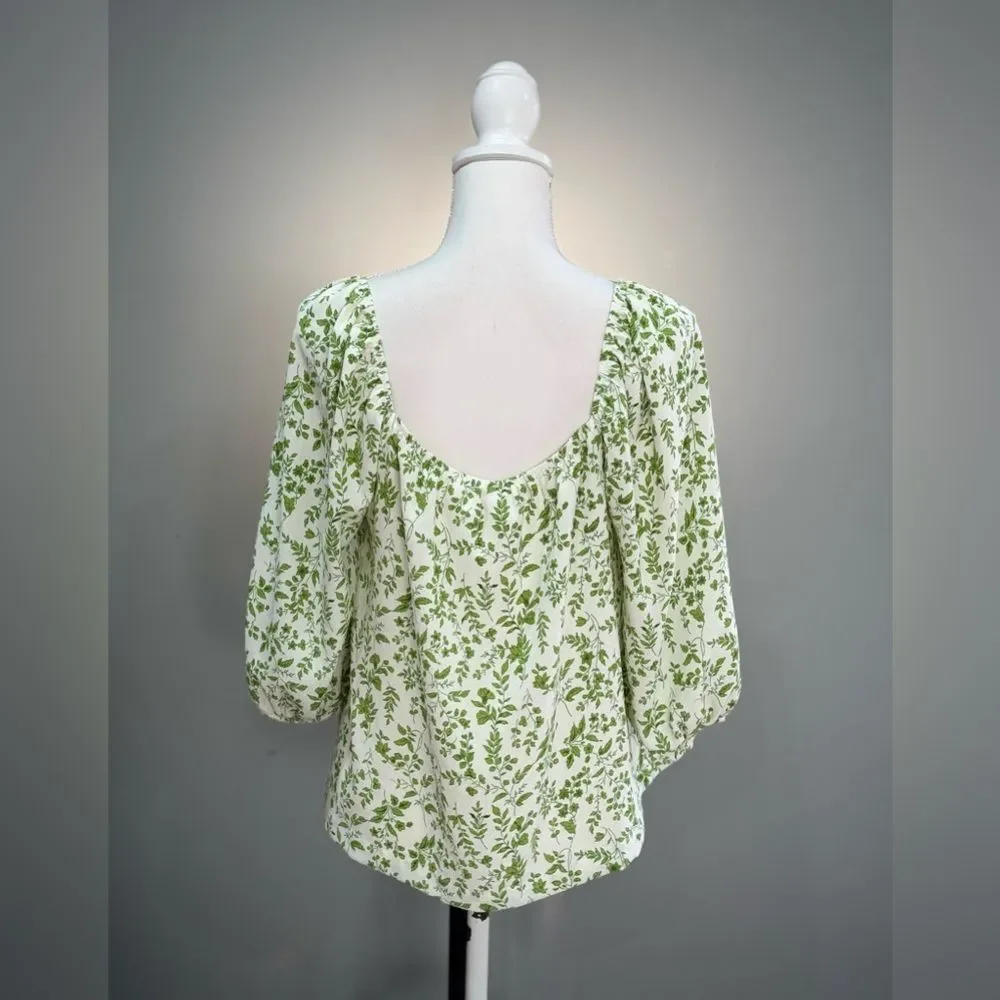 White If She Loves Floral Peasant Blouse Size L - Picture 2 of 5